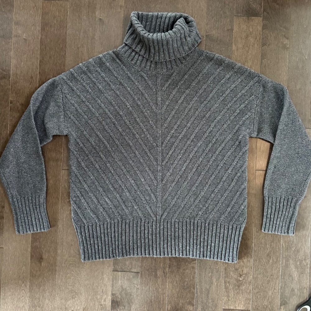 NWT Splendid Arabella Cowl Neck Chunky‎ Chevron Knit Wool Blend Minimalist Small